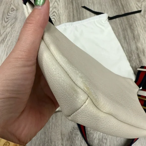 Gucci White Leather Belt Bag - Picture 3 of 14